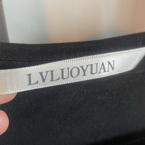 ⛩️ LVLUOYUAN Top - Picture 3 of 14